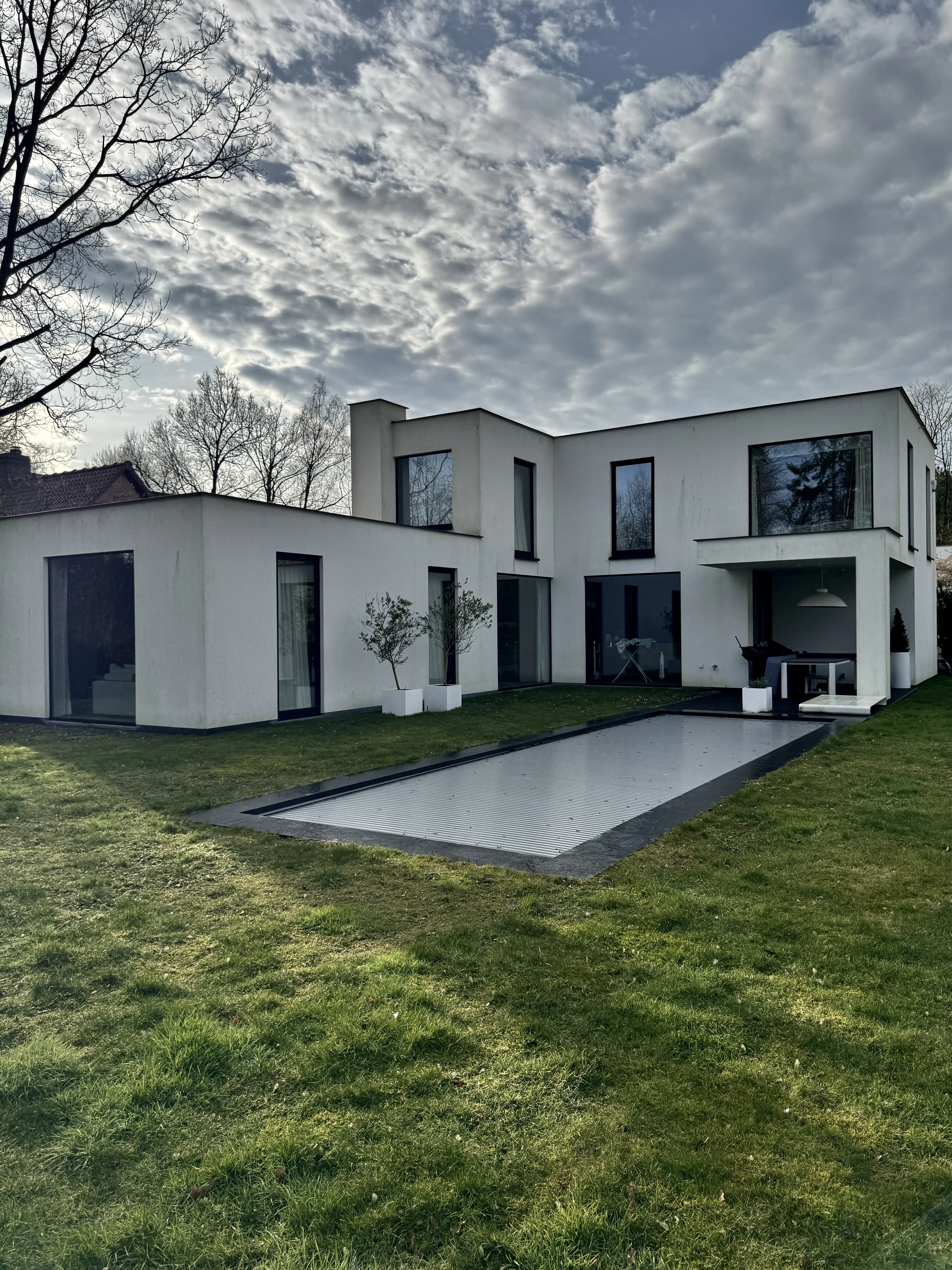 Woning voor Crepi Care reiniging groene aanslag West-Vlaanderen