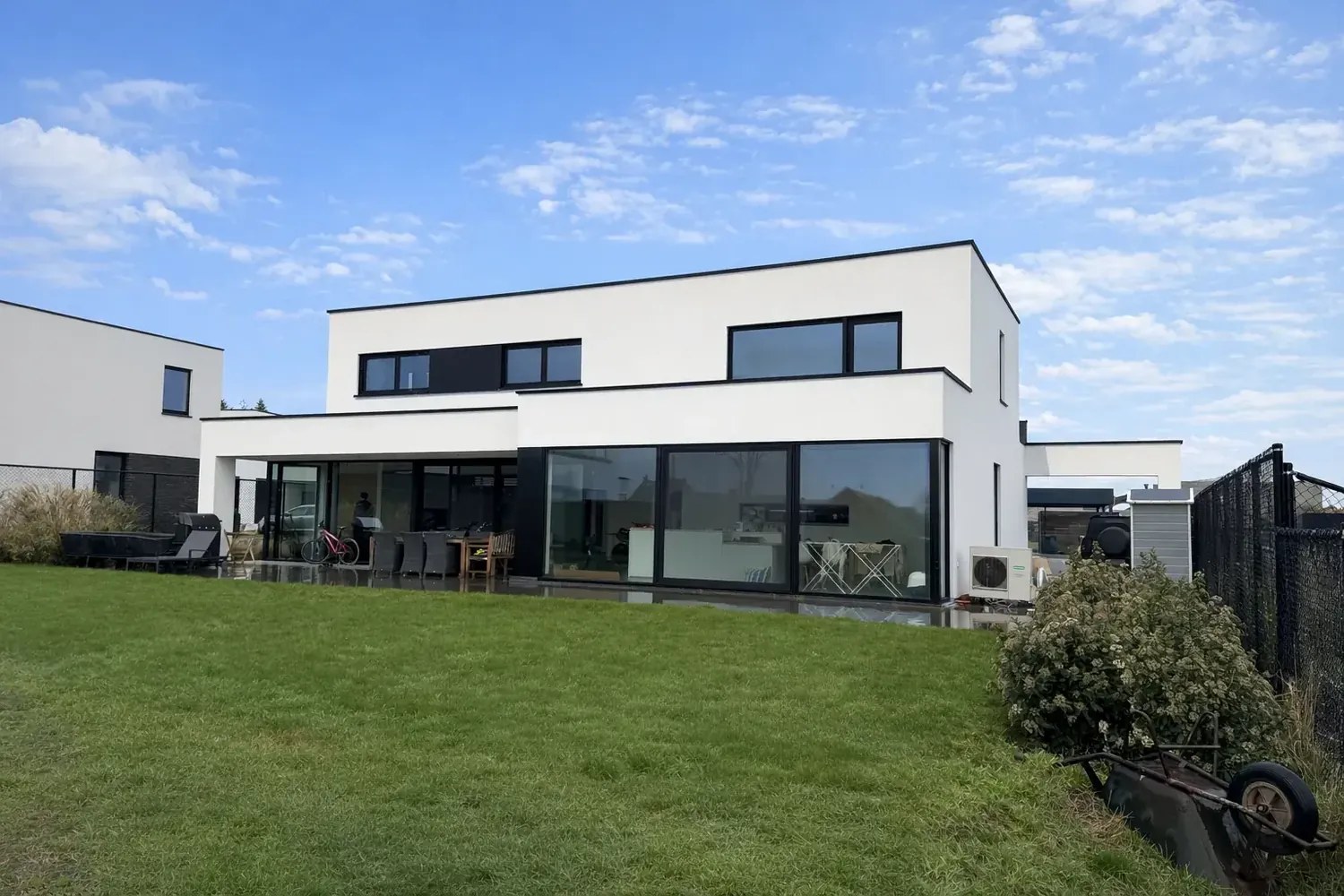 Crepi reiniging 31 na reiniging door Outshine