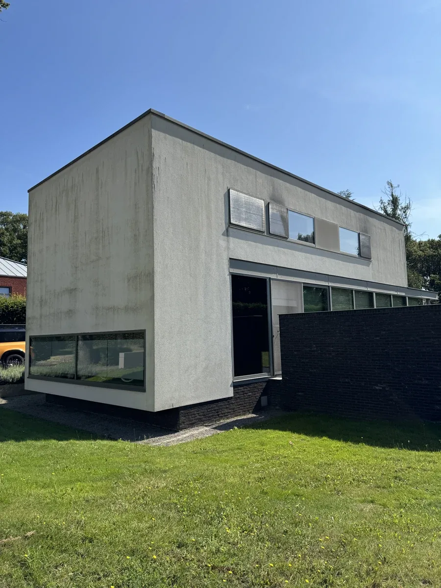 Crepi gevel voor Crepi Care reiniging West-Vlaanderen